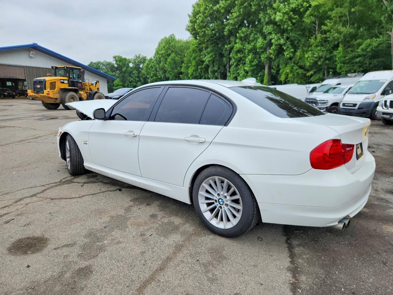 2011 BMW 3 SERIES