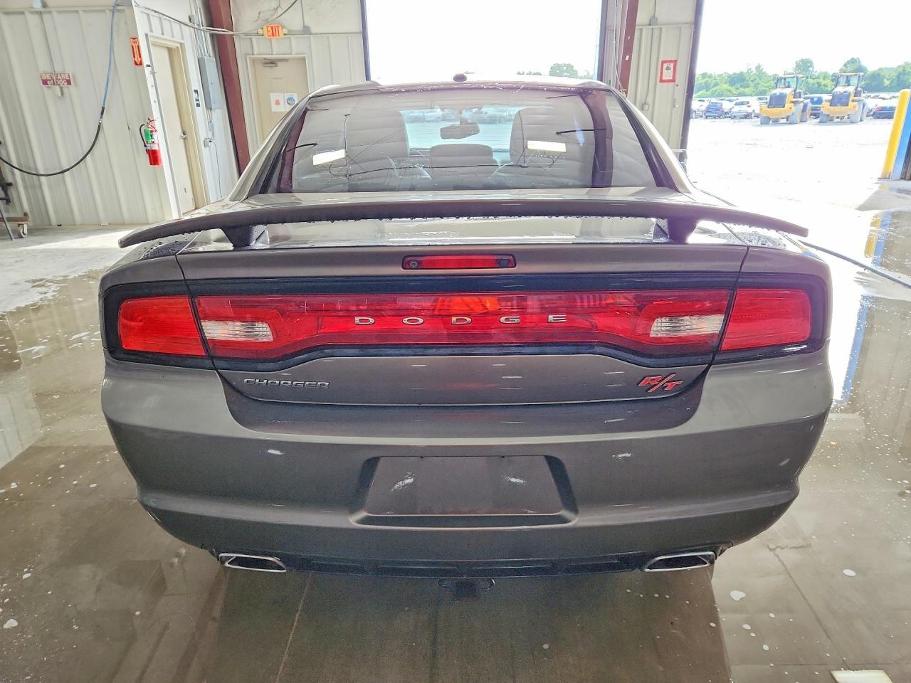2011 DODGE CHARGER