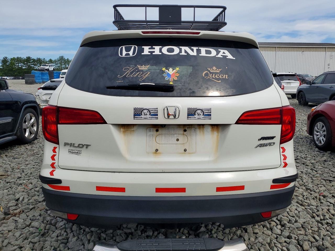2017 HONDA PILOT