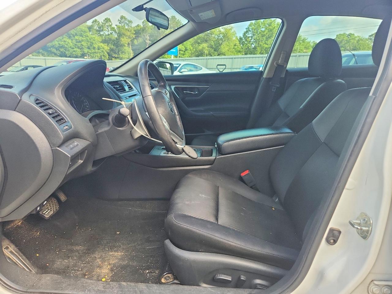 2017 NISSAN ALTIMA