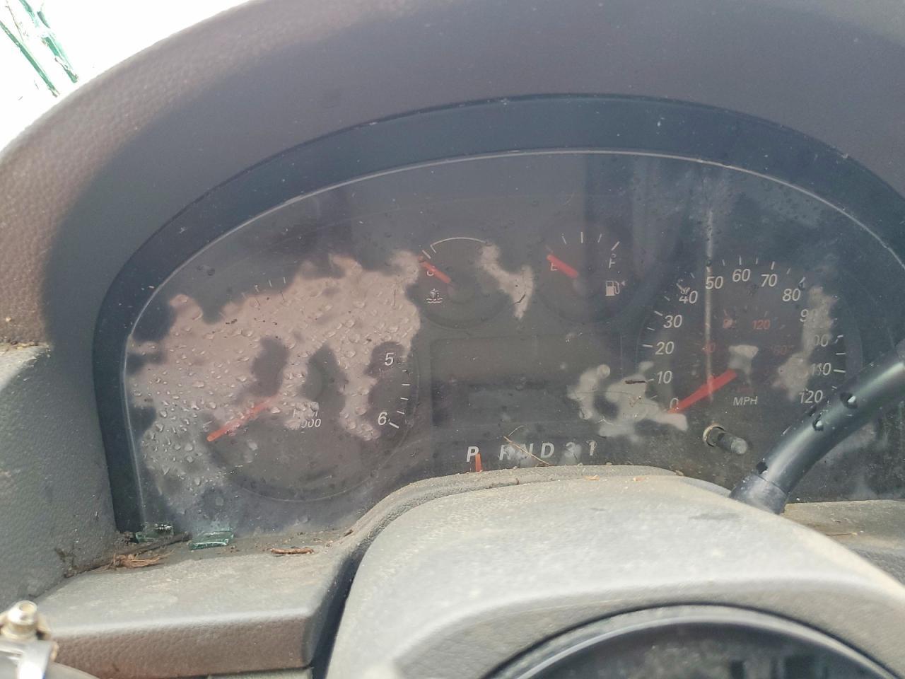 2004 FORD Freestar