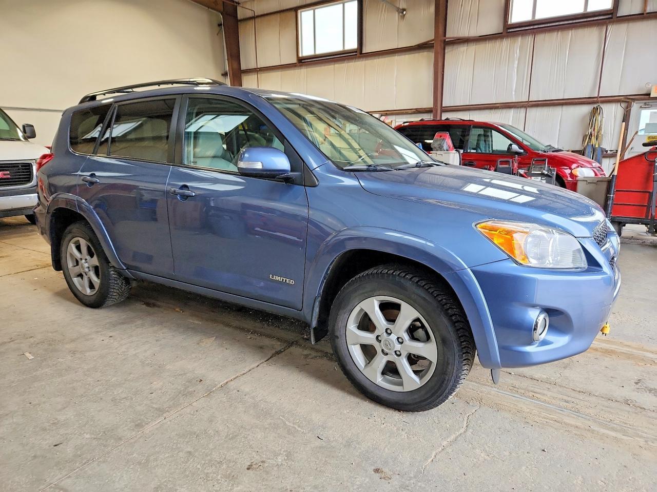 2011 TOYOTA RAV4