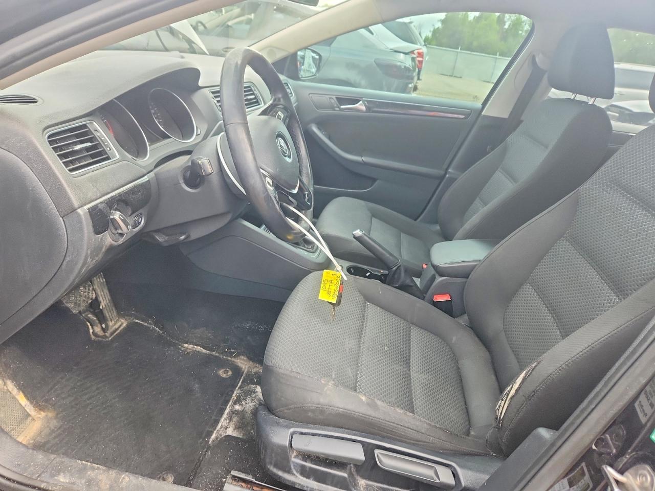 2015 VOLKSWAGEN JETTA