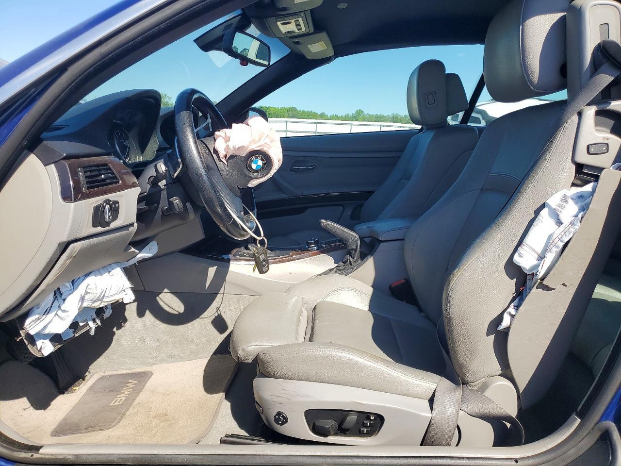 2011 BMW 3 SERIES