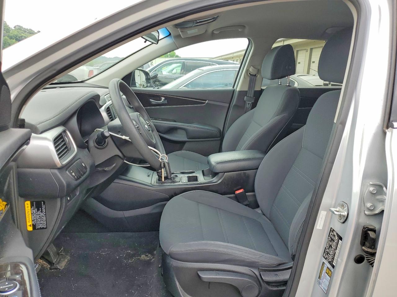 2017 KIA SORENTO