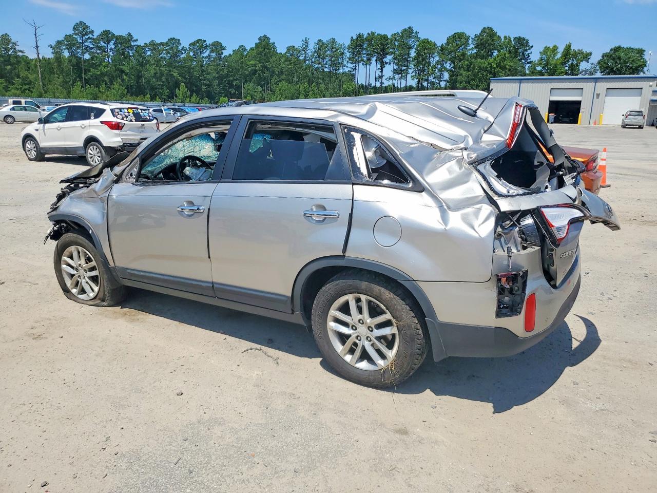 2015 KIA SORENTO