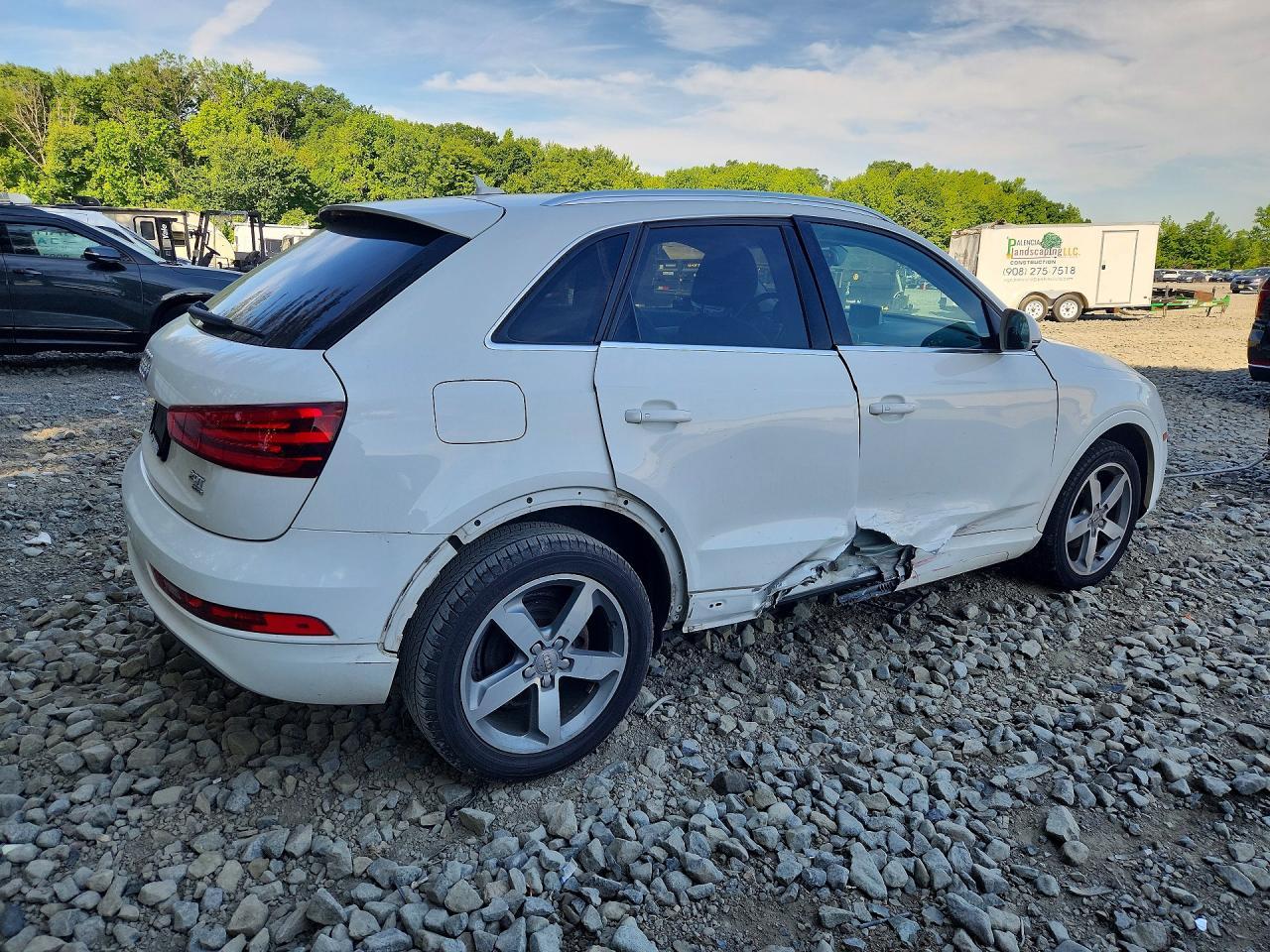 2015 AUDI Q3
