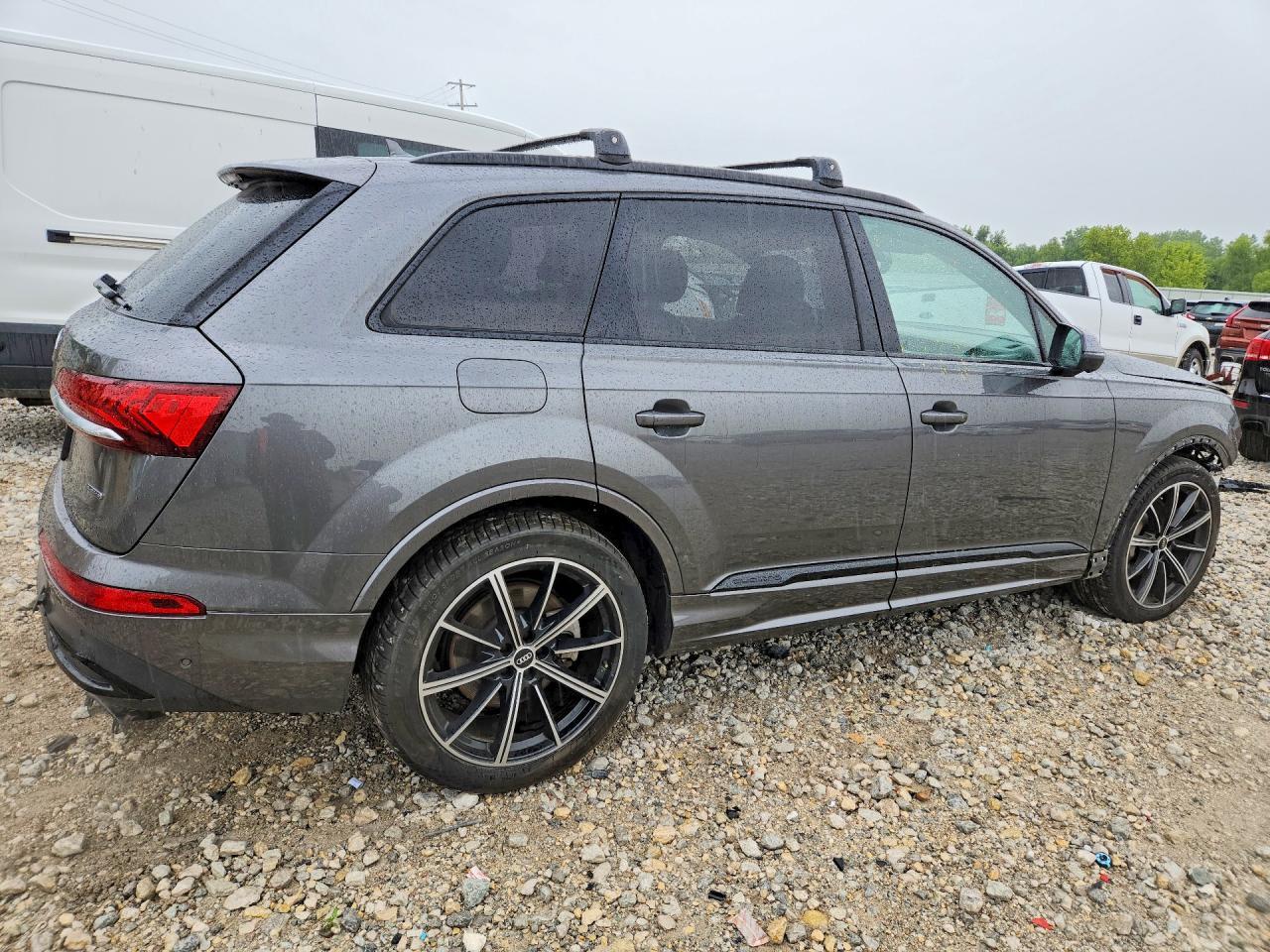2021 AUDI Q7