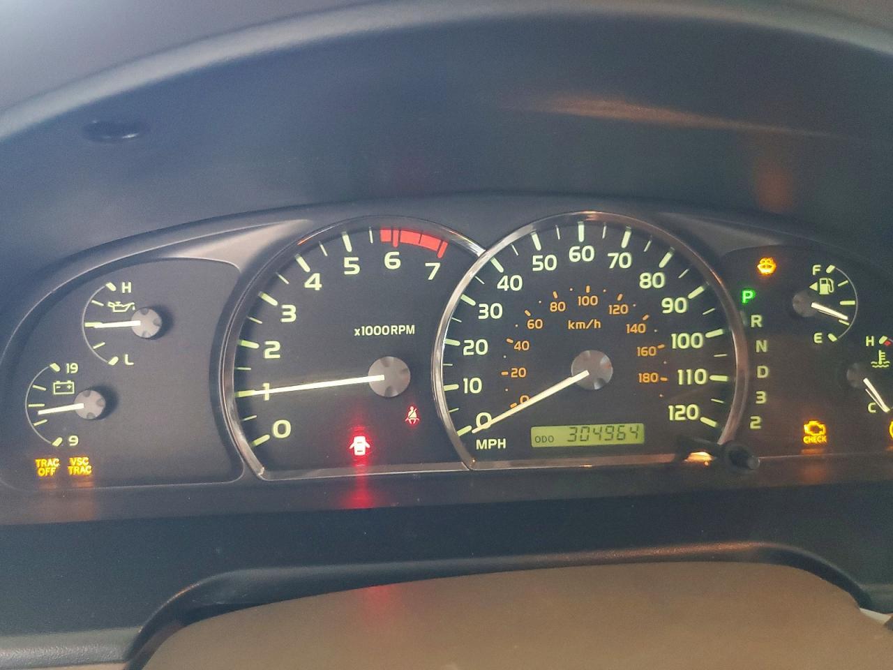 2006 TOYOTA Sequoia