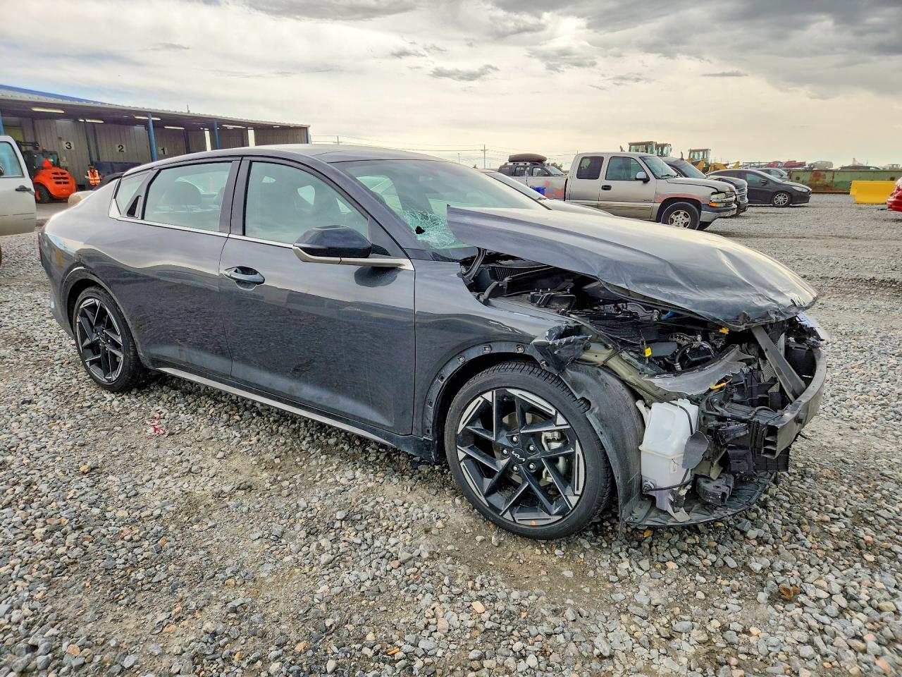 2025 KIA K4