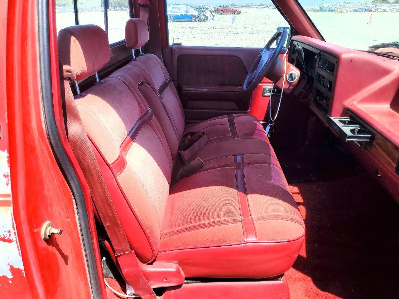 1993 DODGE Dakota