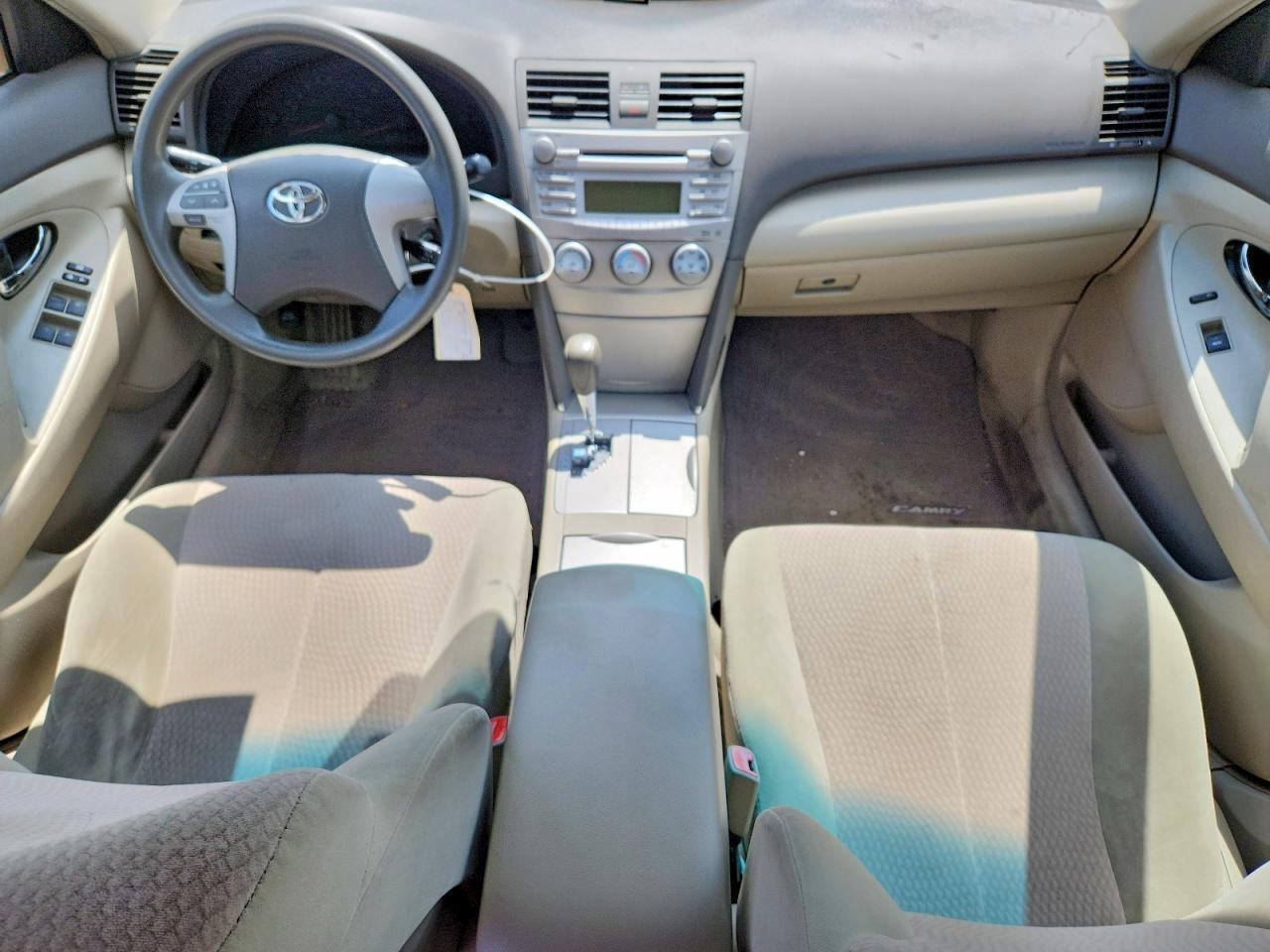 2011 TOYOTA CAMRY