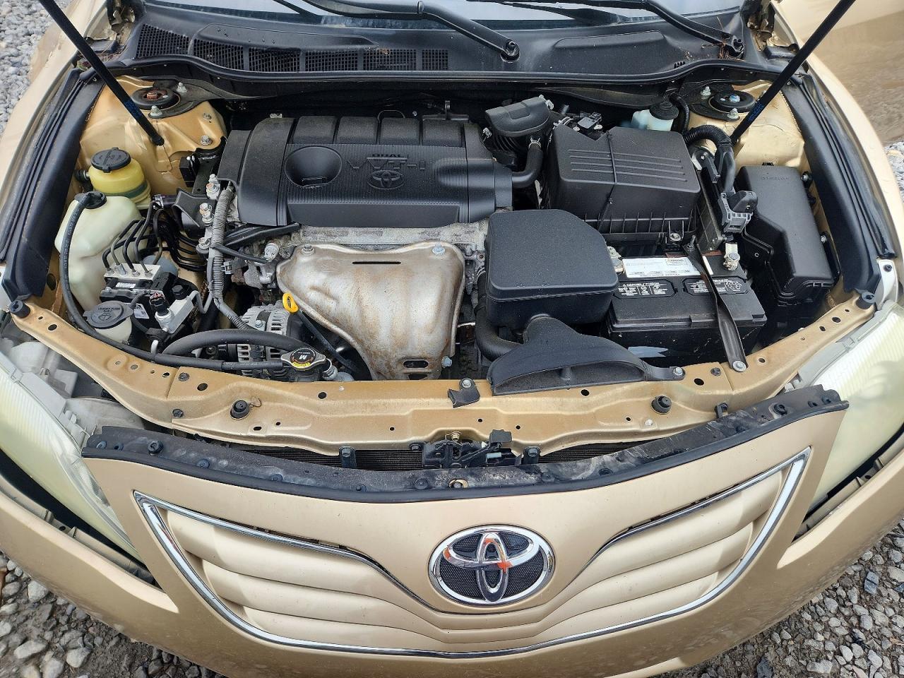 2010 TOYOTA CAMRY