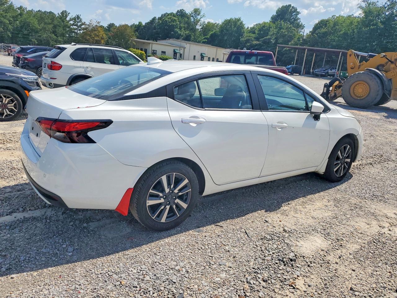 2025 NISSAN VERSA