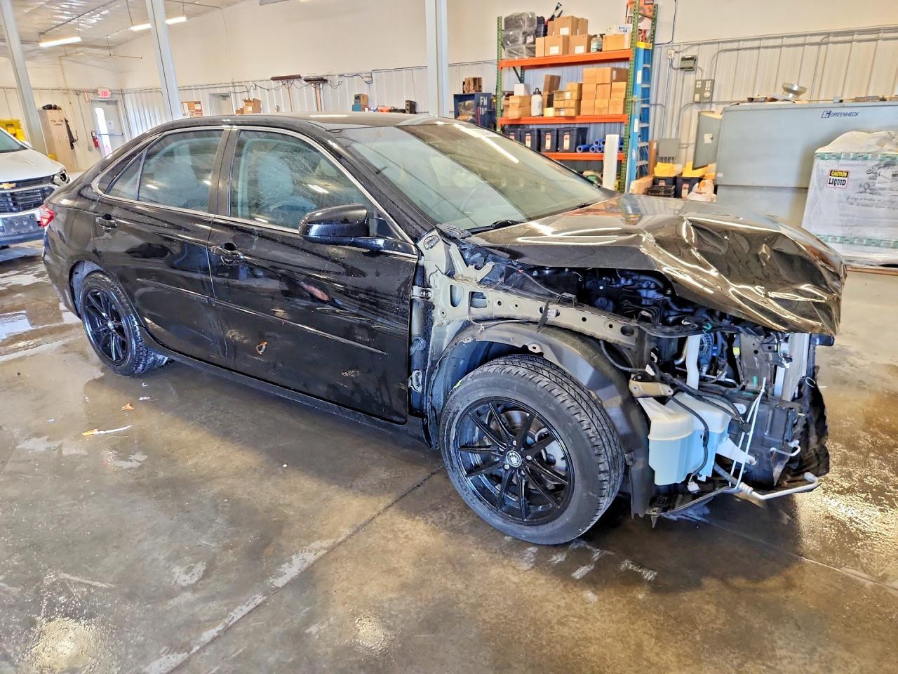 2017 TOYOTA CAMRY
