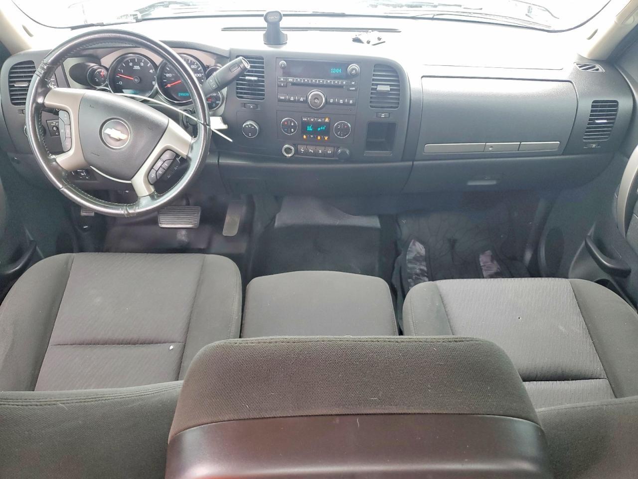 2011 CHEVROLET Silverado 3500