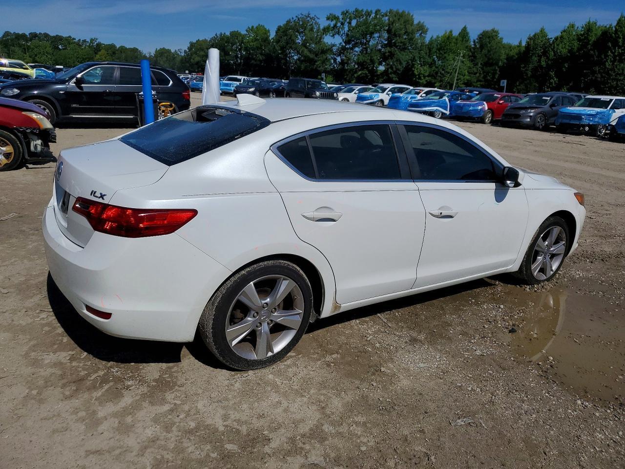 2014 ACURA ILX