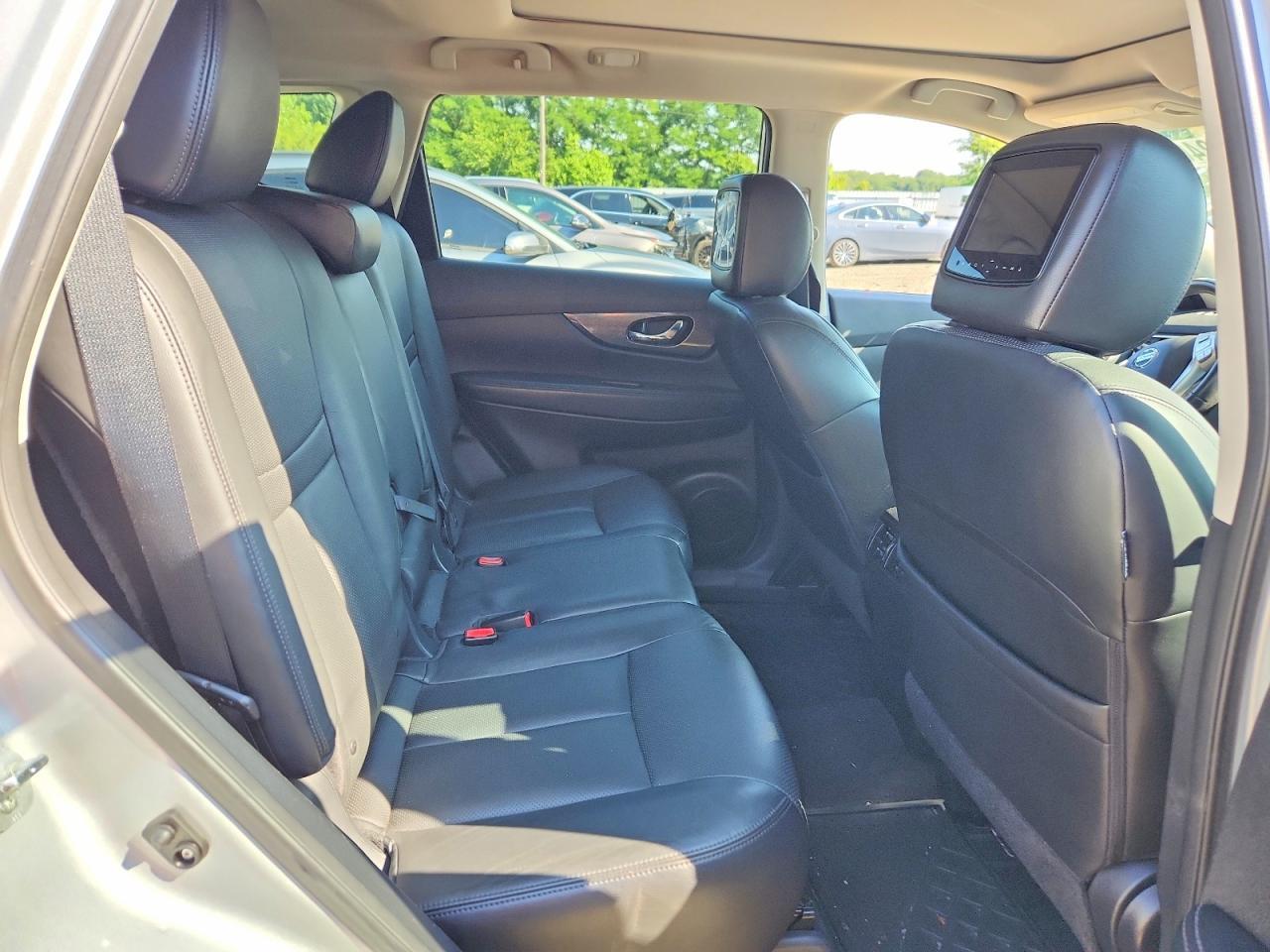 2014 NISSAN ROGUE