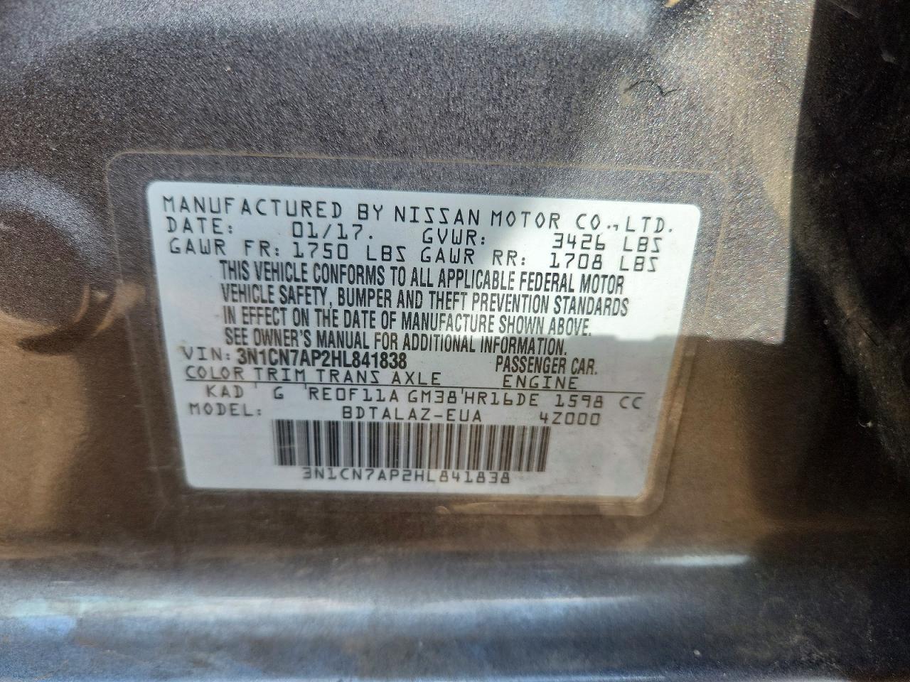 2017 NISSAN VERSA