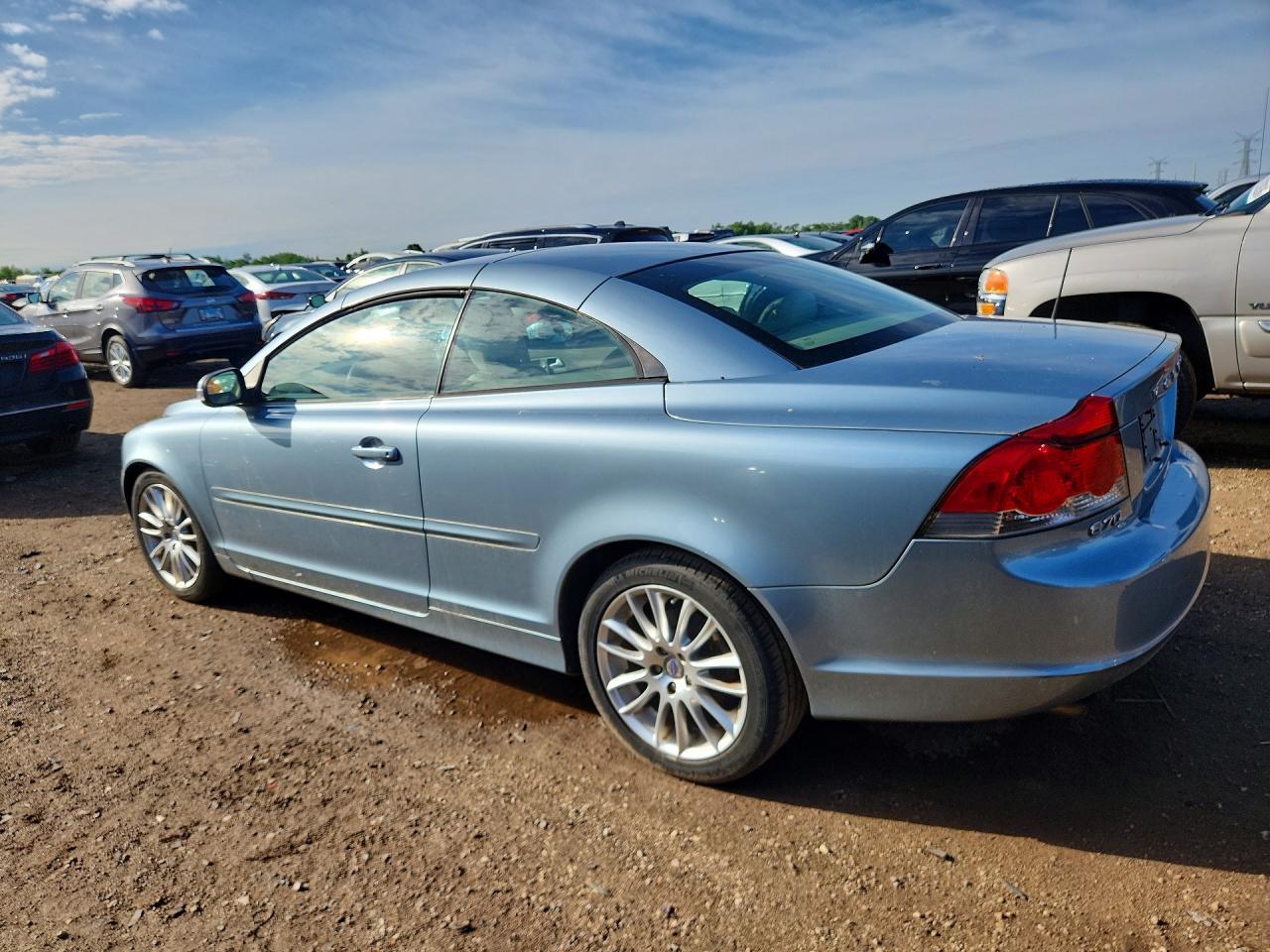 2009 VOLVO C70