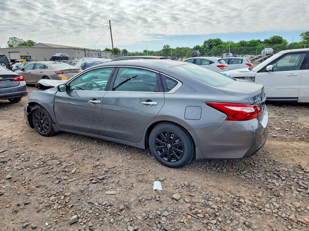 2017 NISSAN ALTIMA