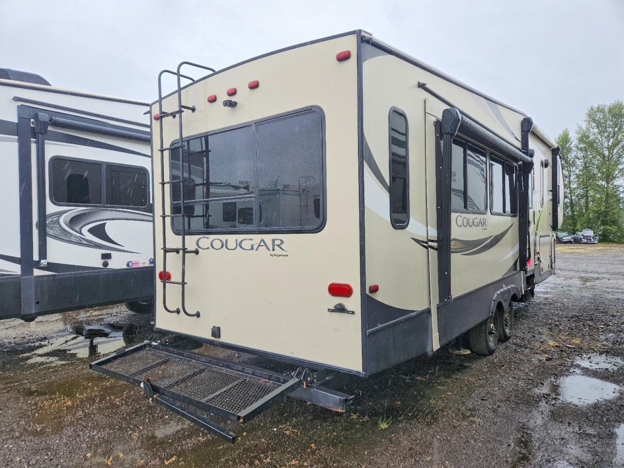 2019 KEYSTONE cougar