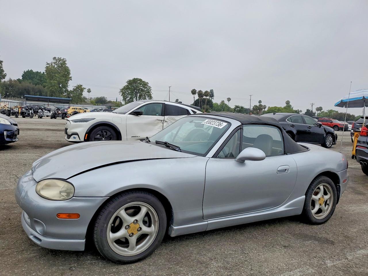 2000 MAZDA MX-5 Miata