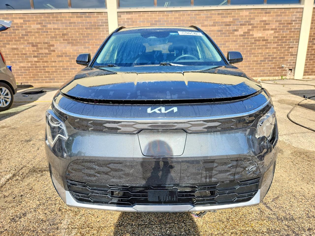 2023 KIA Niro