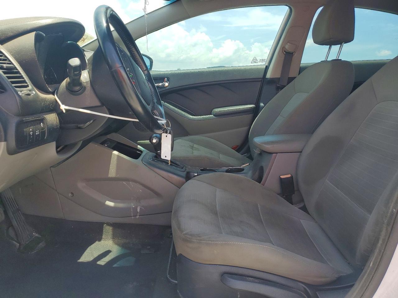 2014 KIA FORTE