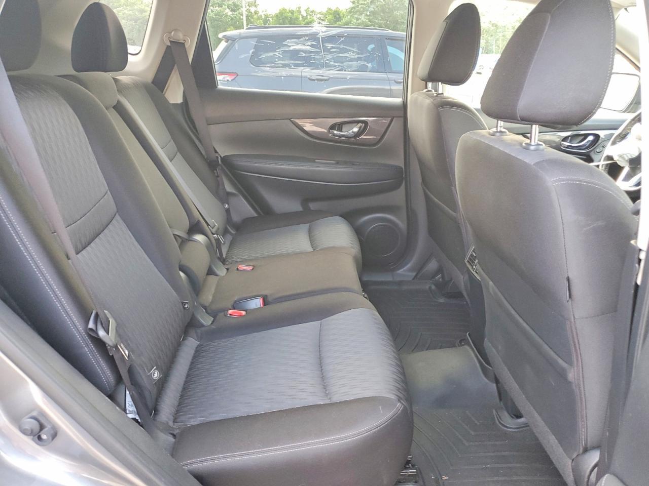 2019 NISSAN ROGUE