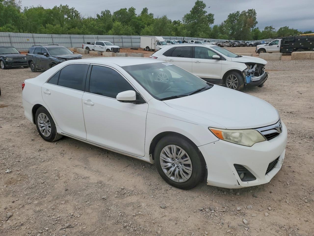 2012 TOYOTA CAMRY
