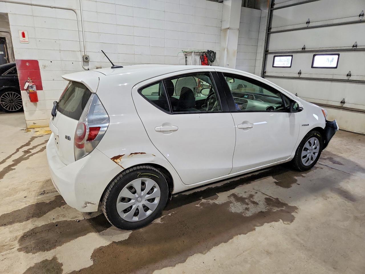 2012 TOYOTA Prius c