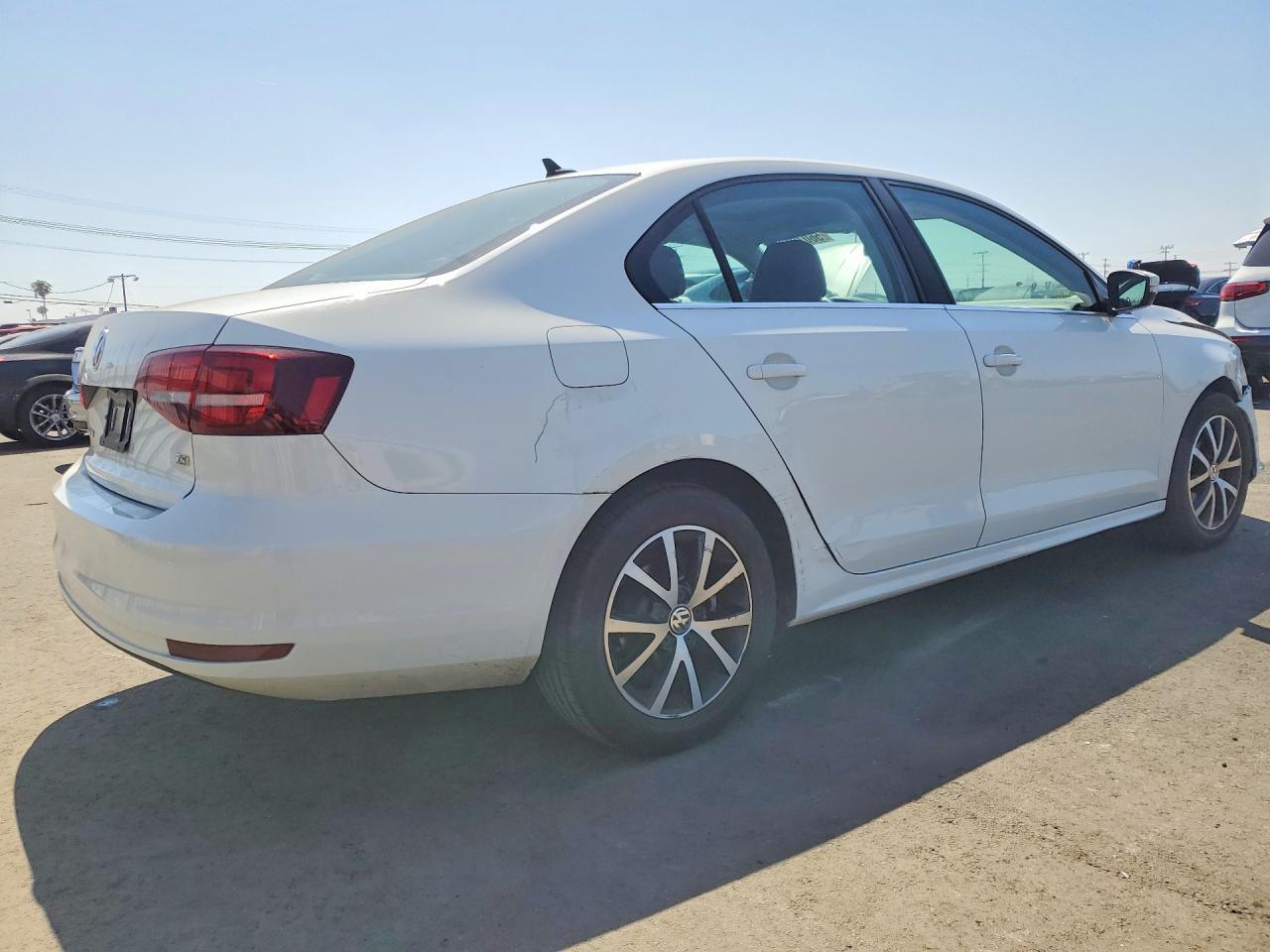 2017 VOLKSWAGEN JETTA