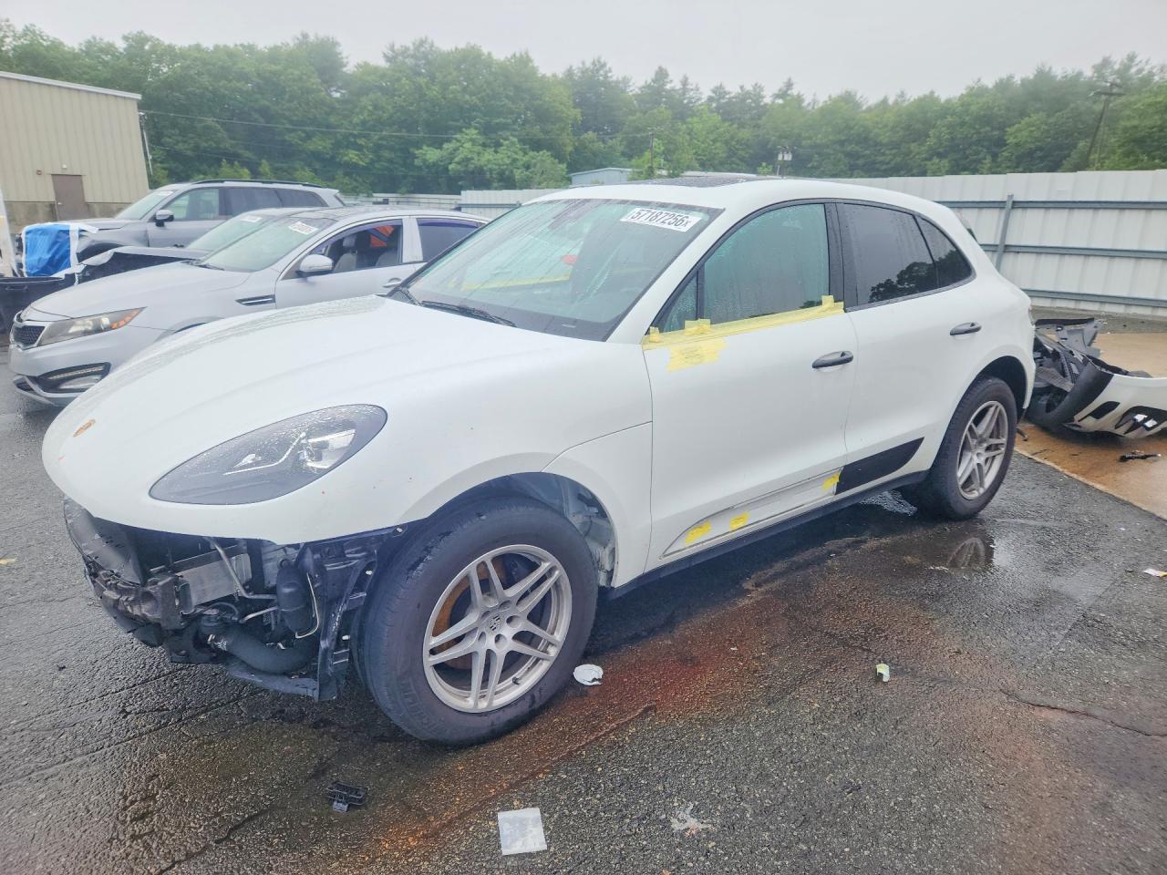 2019 PORSCHE Macan