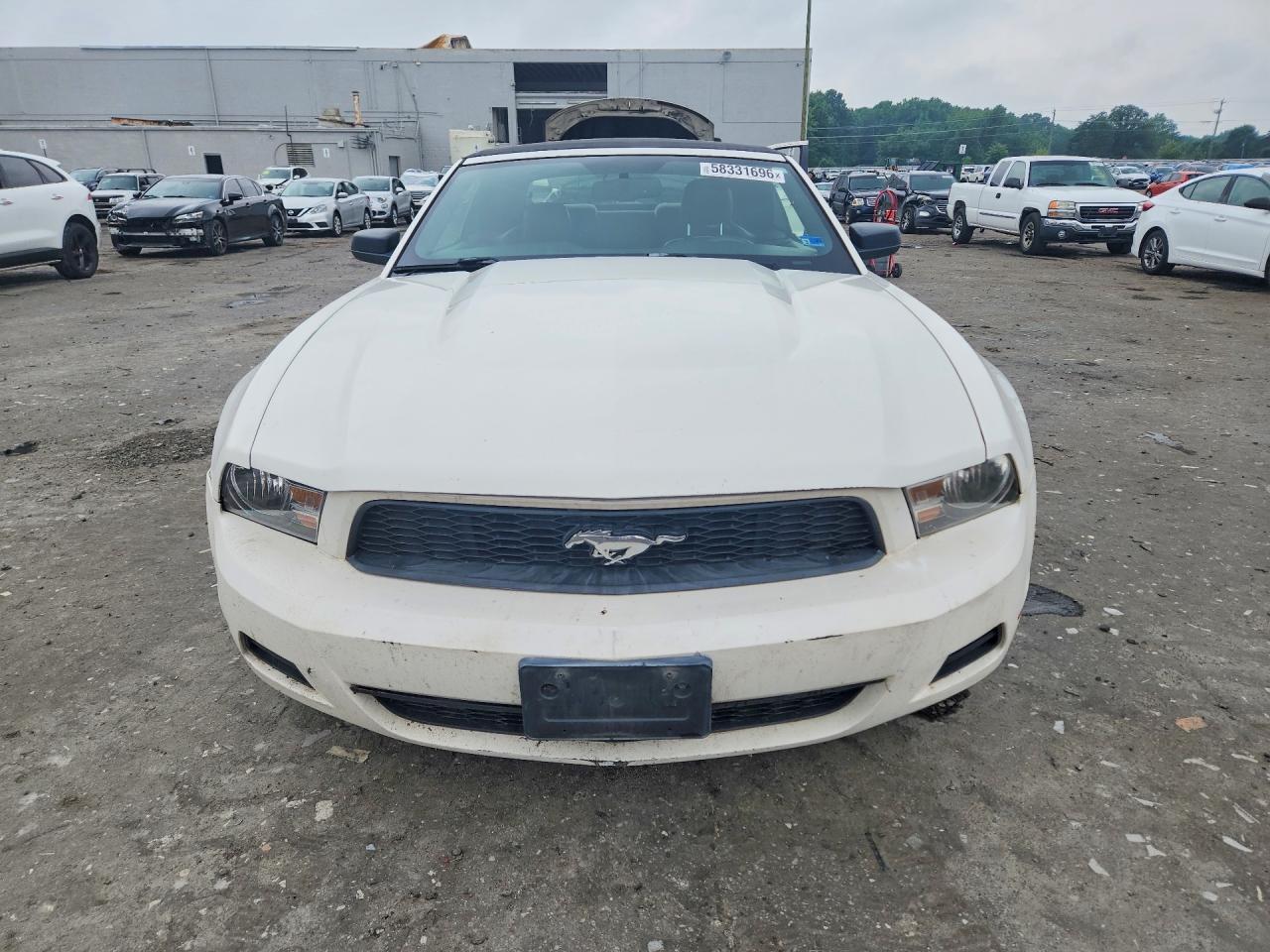 2010 FORD MUSTANG