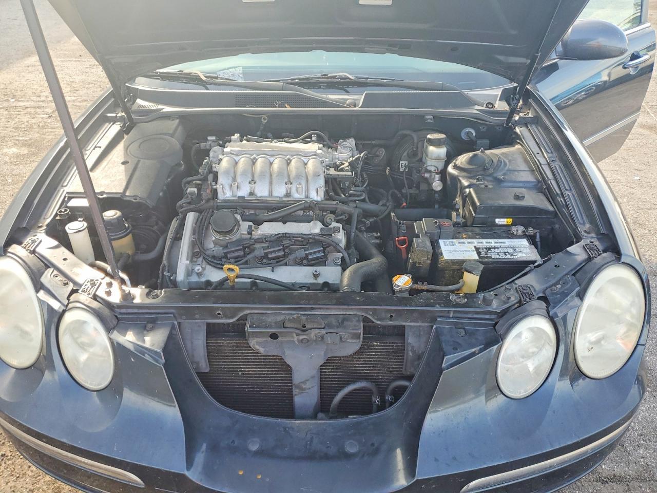 2005 KIA Amanti