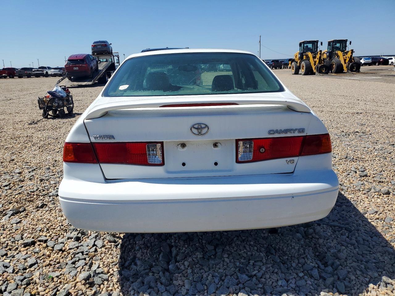 2000 TOYOTA CAMRY