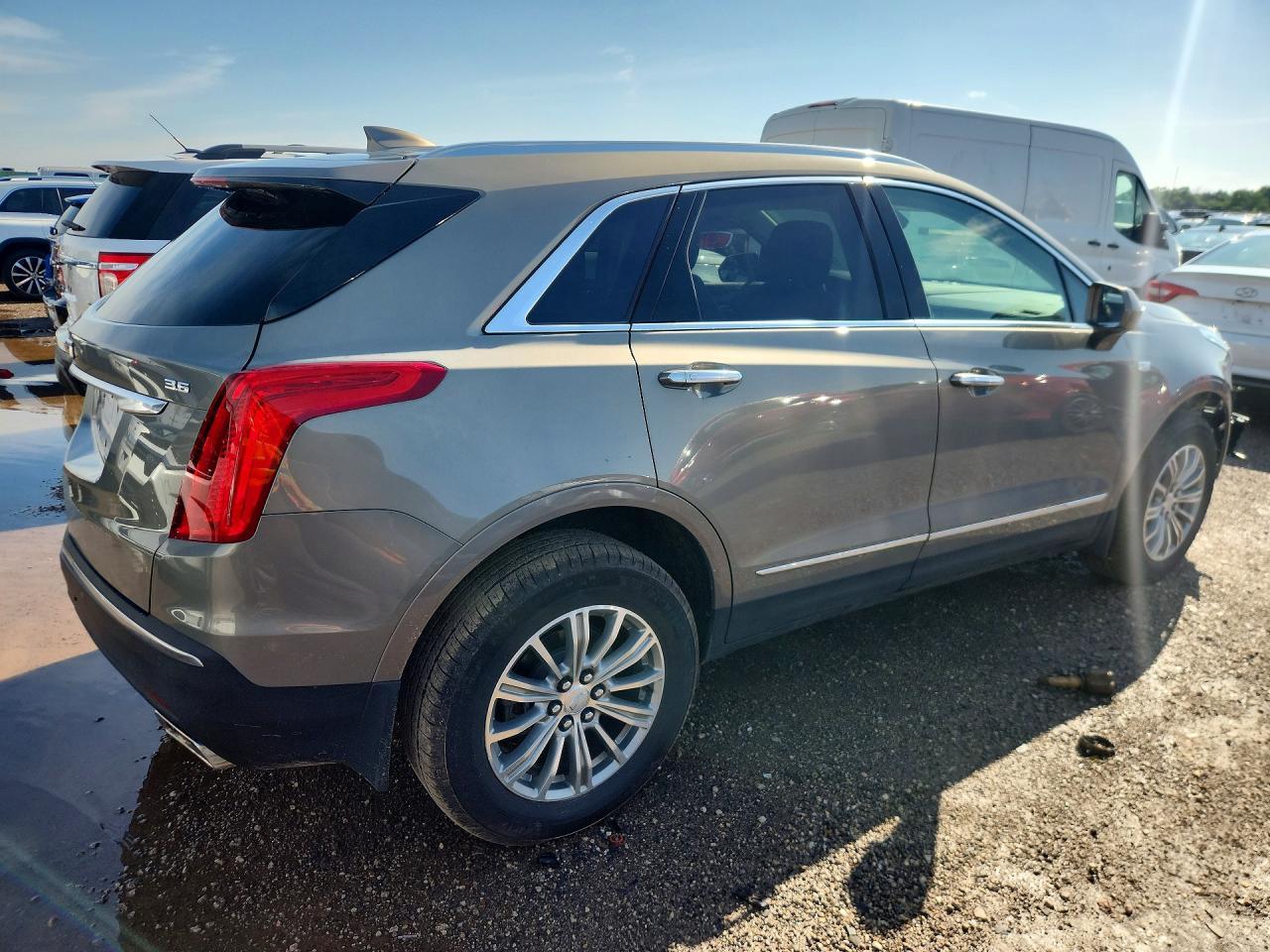 2019 CADILLAC XT5
