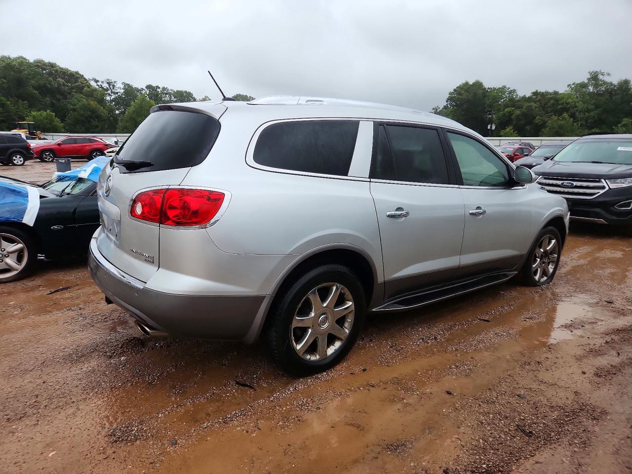 2010 BUICK ENCLAVE