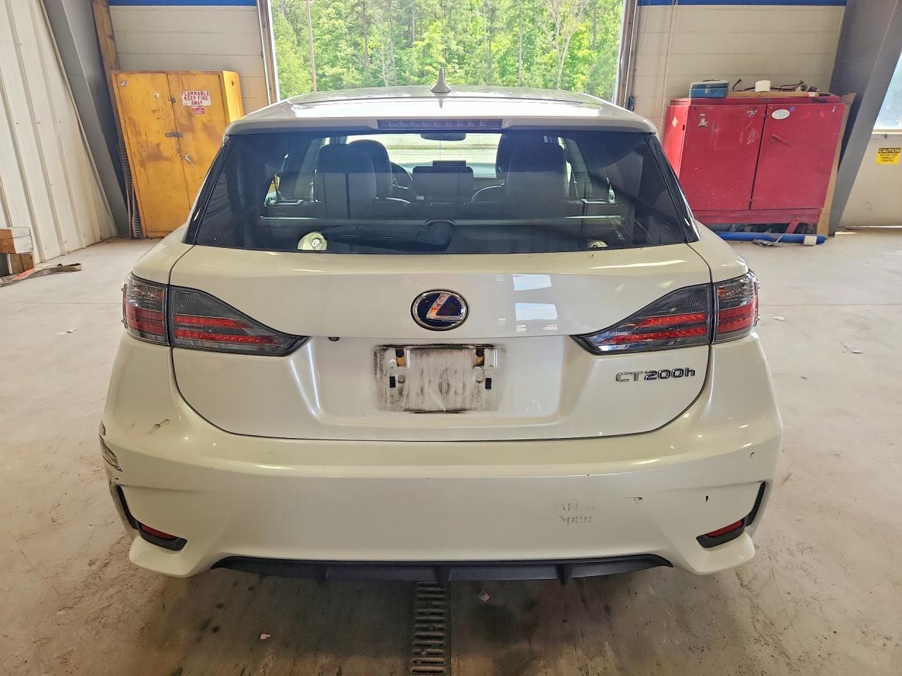 2014 LEXUS CT 200