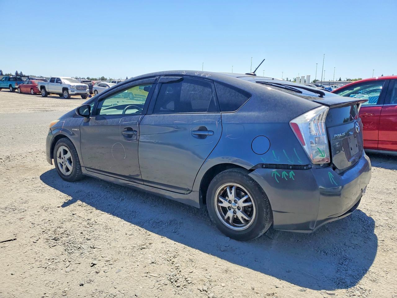 2011 TOYOTA PRIUS