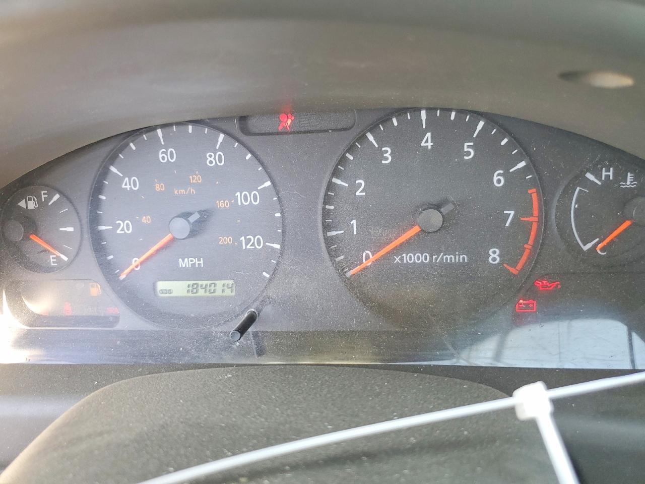 2004 NISSAN SENTRA