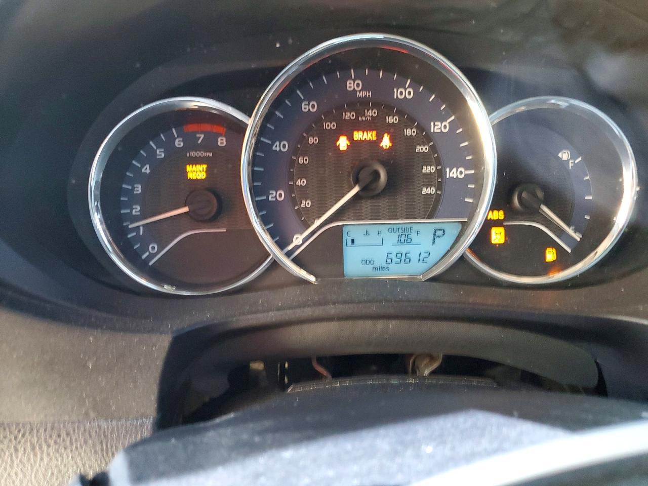2015 TOYOTA COROLLA
