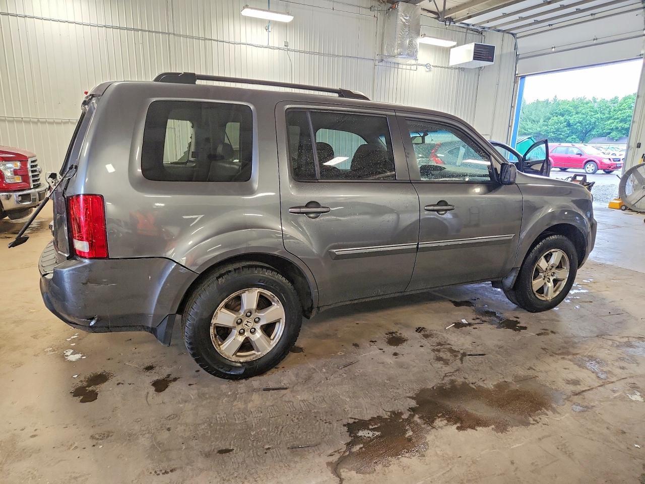 2011 HONDA PILOT