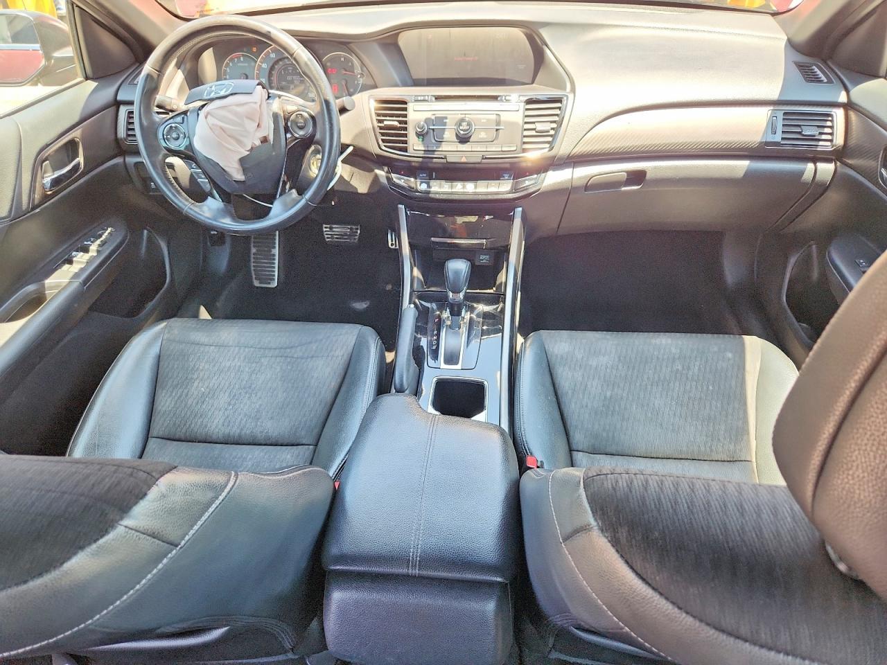 2017 HONDA ACCORD