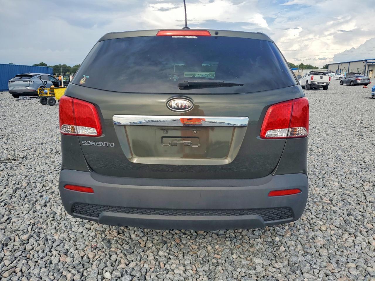 2012 KIA SORENTO