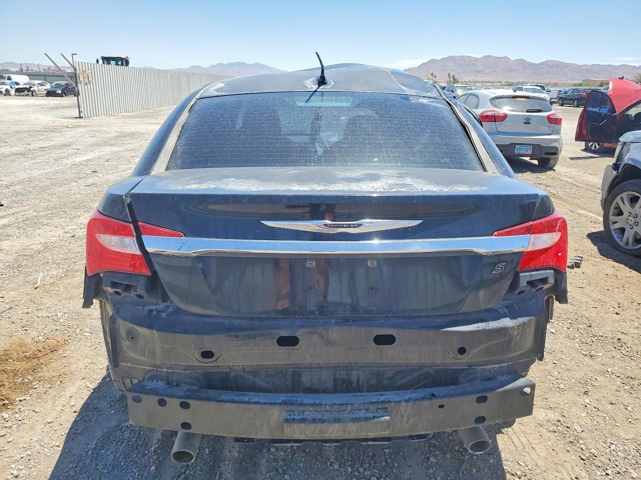 2012 CHRYSLER 200