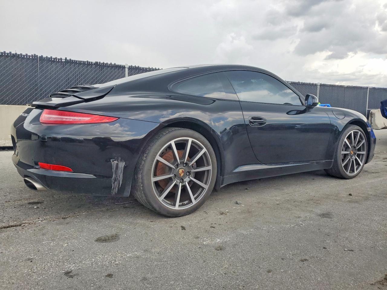 2014 PORSCHE 911