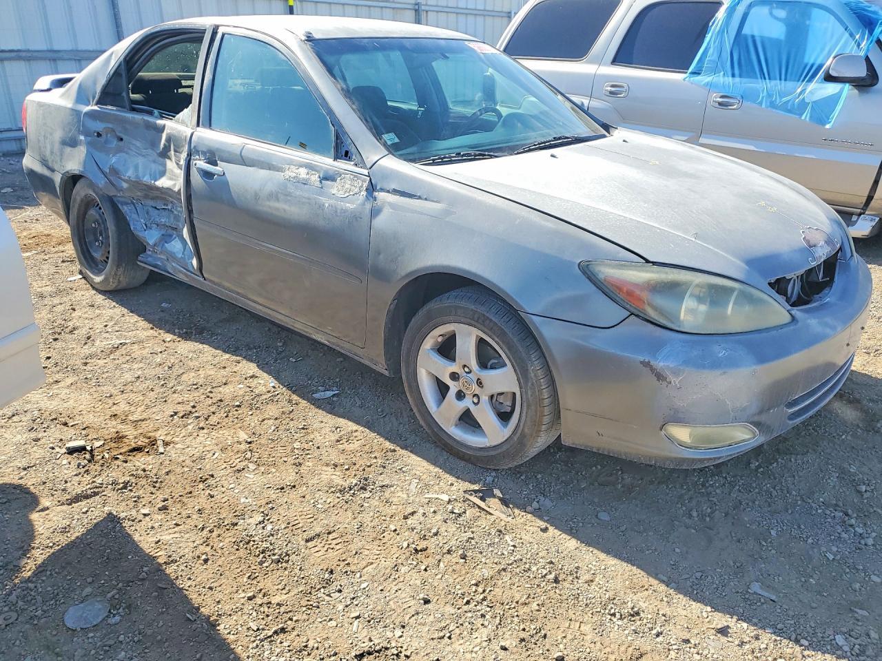 2002 TOYOTA CAMRY