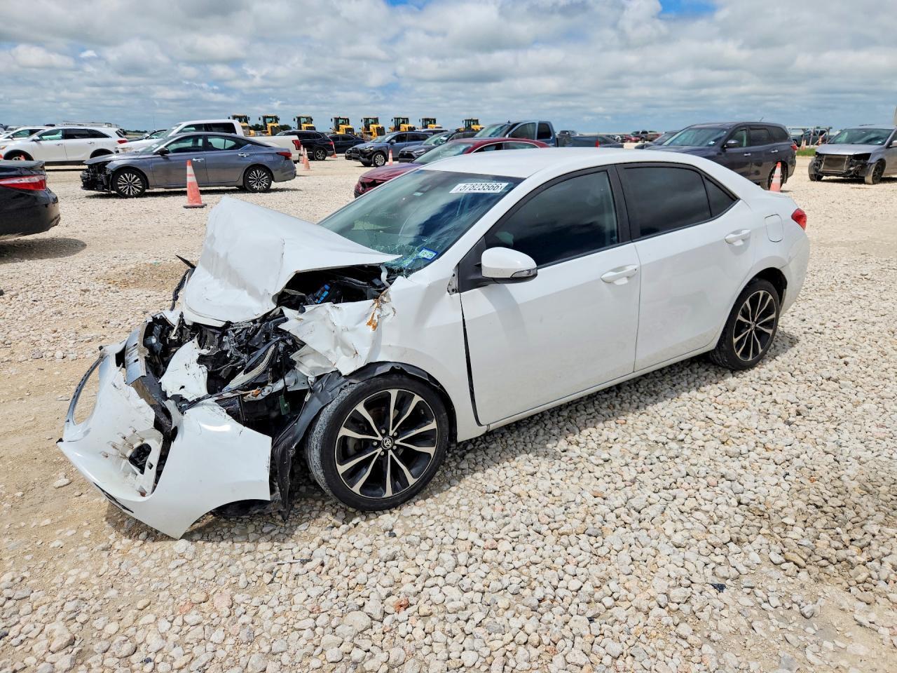 2017 TOYOTA COROLLA